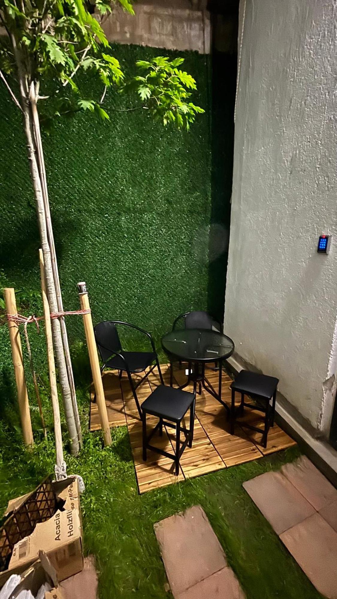 Made With Love Apartment Tbilisi Eksteriør bilde